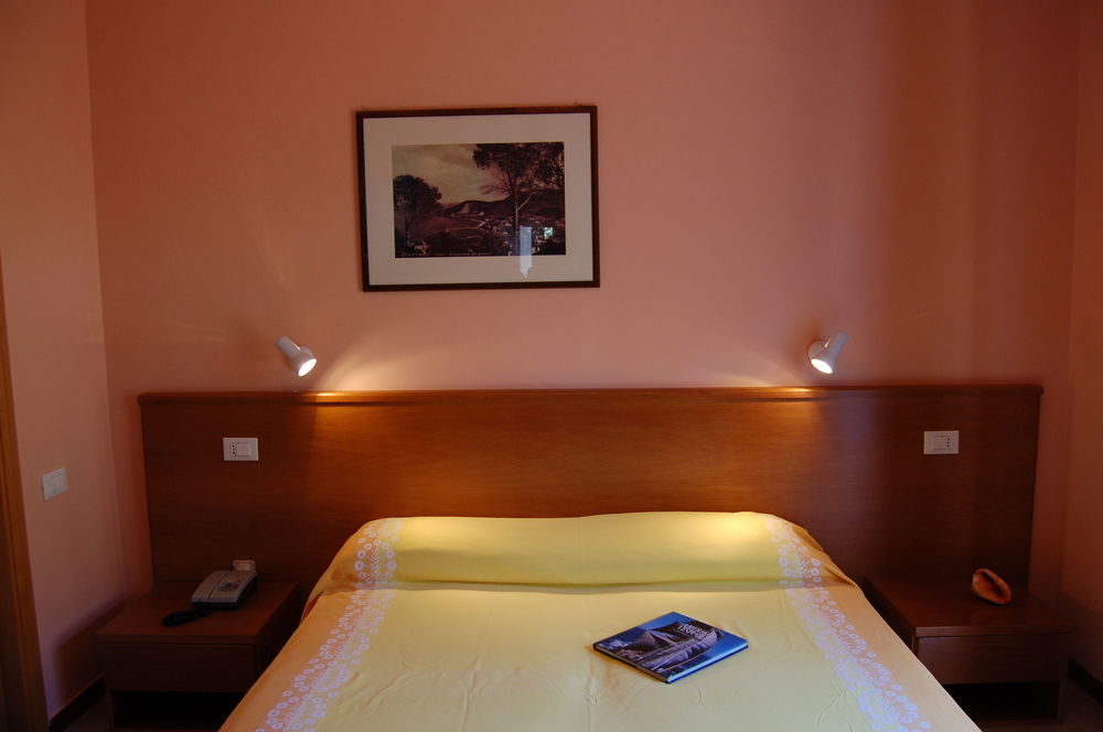 Hotel Marelba 3*